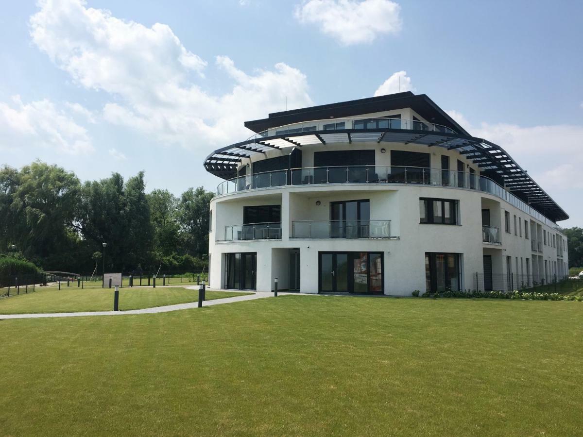 Apartman Balaton Privat Stranddal Keszthely Exterior foto